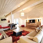 Dorfstadl 4*