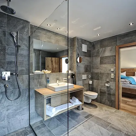 Dorfstadl 4*