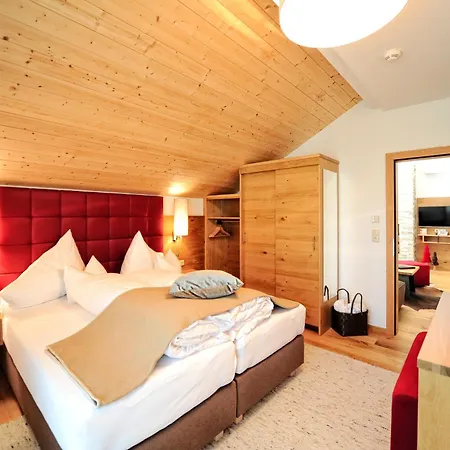 Dorfstadl Otel