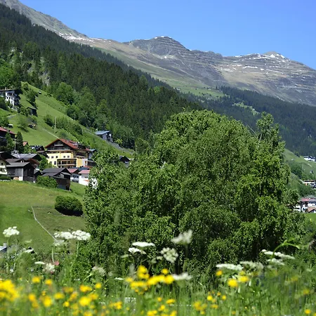 Hotel Dorfstadl 4*