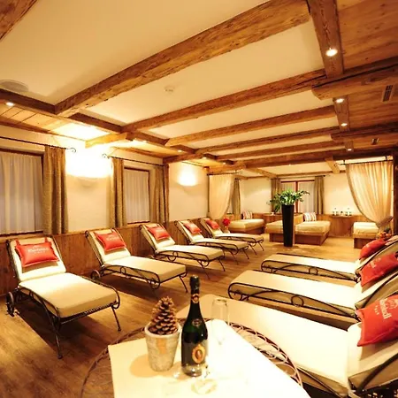 Dorfstadl 4*