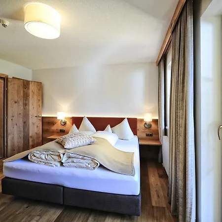 Hotel Dorfstadl 4*