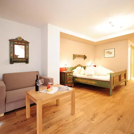 Dorfstadl Hotel 4*