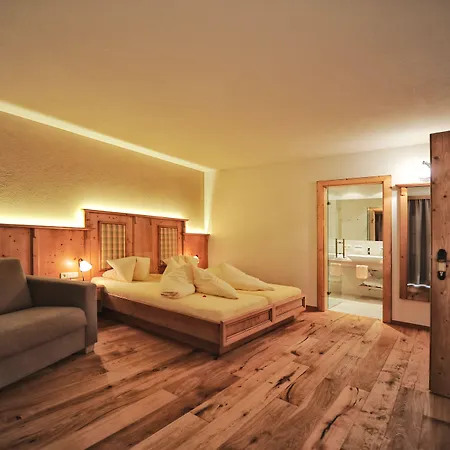 Dorfstadl Отель 4*