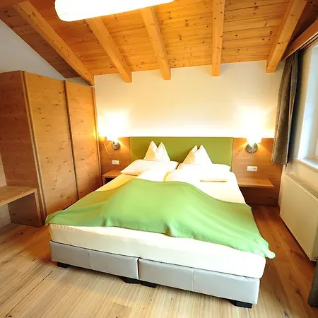 Отель Dorfstadl 4*
